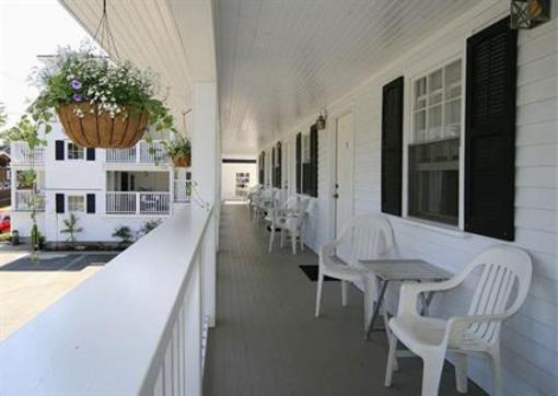 фото отеля Eagle House Motel
