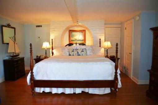 фото отеля The Cuthbert House Inn