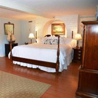 фото отеля The Cuthbert House Inn