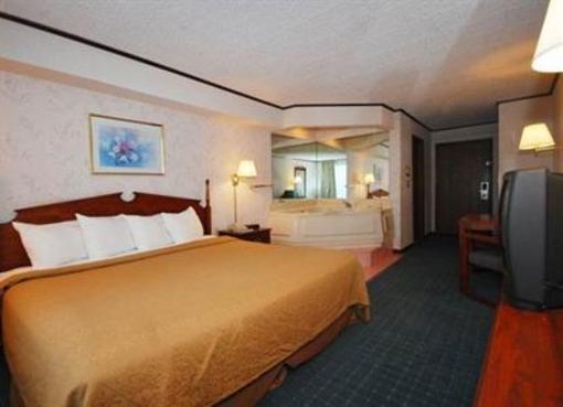 фото отеля Quality Inn Gaylord
