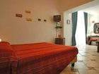 фото отеля Chiatamone B&B