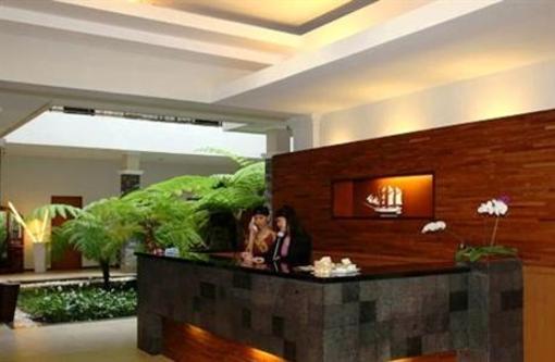 фото отеля Sriti Hotel Magelang