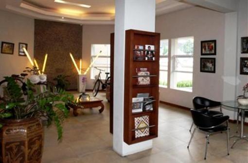 фото отеля Sriti Hotel Magelang