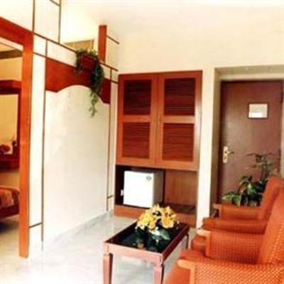 фото отеля Shelter Beach Resort Mahabalipuram