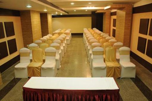 фото отеля Shelter Beach Resort Mahabalipuram