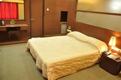 фото отеля Shelter Beach Resort Mahabalipuram