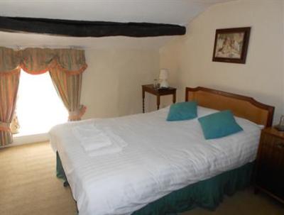 фото отеля Snooty Fox Hotel Kirkby Lonsdale