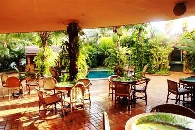 фото отеля Amazon Plaza Hotel