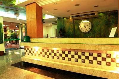 фото отеля Amazon Plaza Hotel