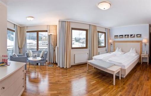 фото отеля Wiesenhof Hotel Pertisau