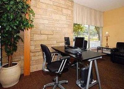 фото отеля Quality Inn Winona