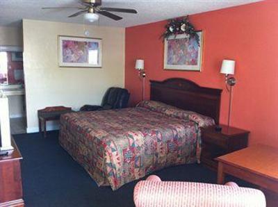 фото отеля Newport News Inn