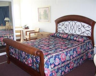 фото отеля Oceanside Beach Resort