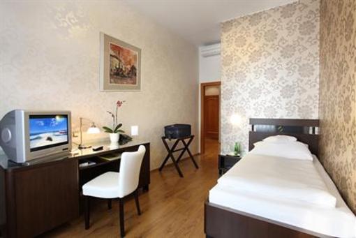 фото отеля Hotel Gemo