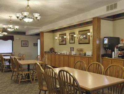 фото отеля Howard Johnson Express Inn Spearfish