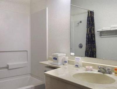 фото отеля Howard Johnson Express Inn Spearfish
