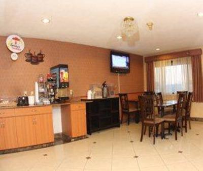 фото отеля Super 8 Motel Kutztown West Allentown