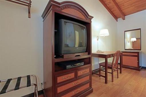 фото отеля Americas Best Value Inn Fort Collins