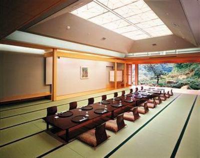 фото отеля Hakone Yunohana Onsen Hotel