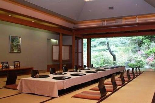 фото отеля Hakone Yunohana Onsen Hotel