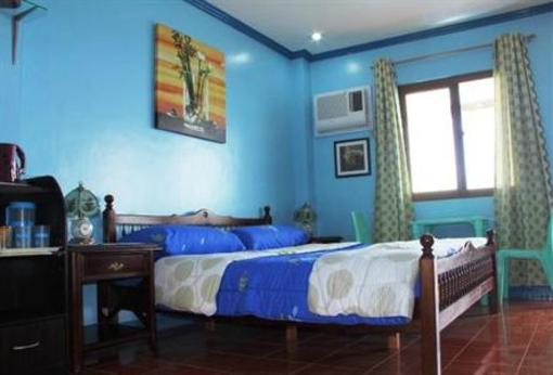 фото отеля Red Parrot Inn