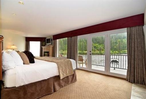 фото отеля BEST WESTERN PLUS Lodge at River's Edge