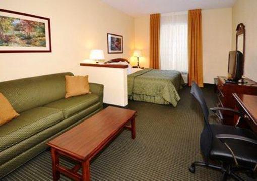 фото отеля Comfort Inn Staunton