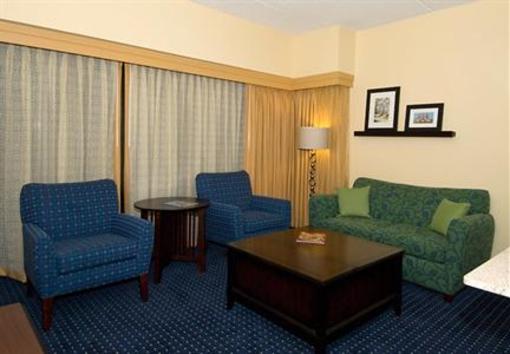 фото отеля SpringHill Suites Norfolk Old Dominion University