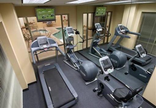 фото отеля SpringHill Suites Norfolk Old Dominion University