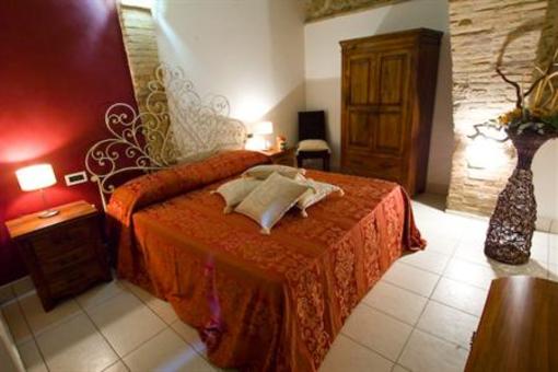 фото отеля B & B La Casa Del Palombaro