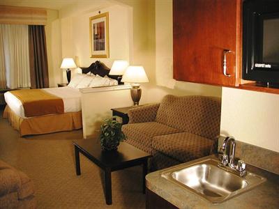 фото отеля Holiday Inn Express Hotel & Suites Mount Pleasant (Texas)