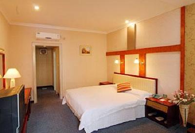 фото отеля Garden Hotel Dongfeng Road Chengdu