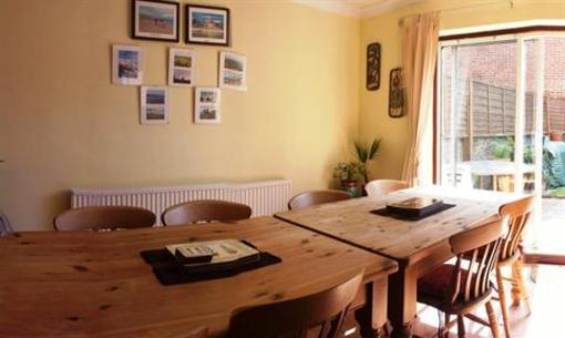фото отеля Buddies Bed & Breakfast Swanage