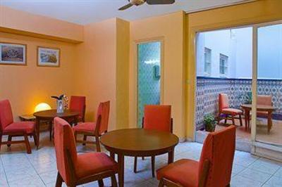 фото отеля Residencia Bristol Benidorm
