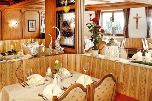 фото отеля Dorfhotel Schnablwirt Going am Wilden Kaiser