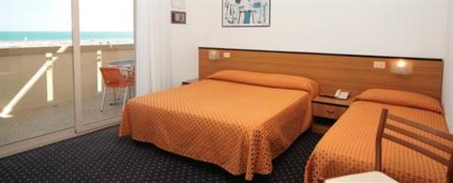 фото отеля Hotel Continental Caorle