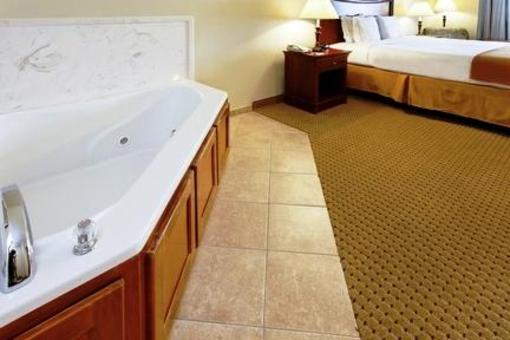 фото отеля Holiday Inn Express Hotel & Suites Mansfield