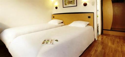 фото отеля Campanile Bourges Nord Saint Doulchard Hotel