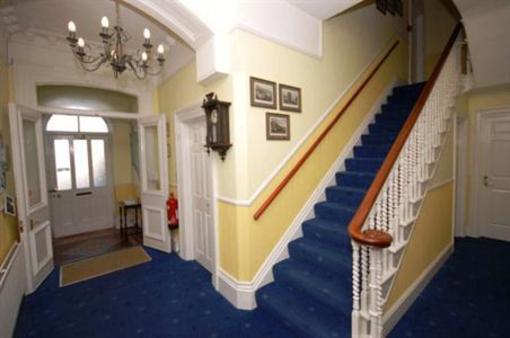 фото отеля Westbury Lodge
