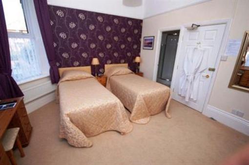 фото отеля Westbury Lodge