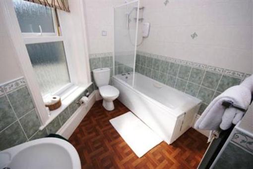 фото отеля Westbury Lodge