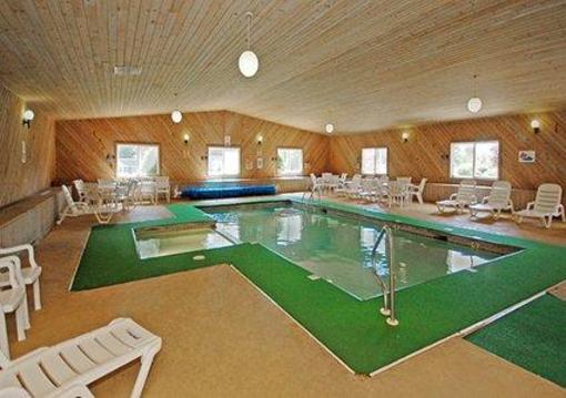 фото отеля Econo Lodge Inn & Suites Lincoln (New Hampshire)