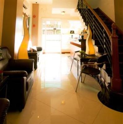 фото отеля Avitel Hotel Makati City