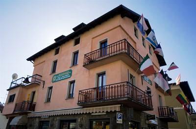 фото отеля Hotel Edelweiss Castione della Presolana