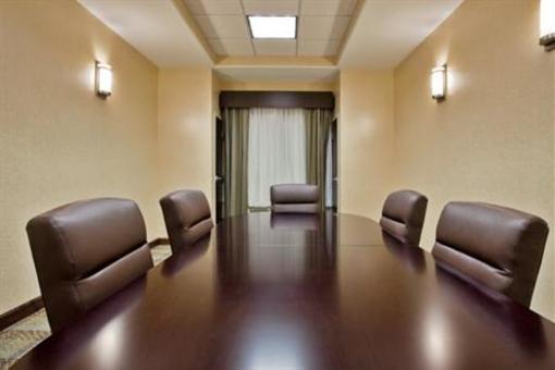 фото отеля Holiday Inn Express & Suites Moultrie