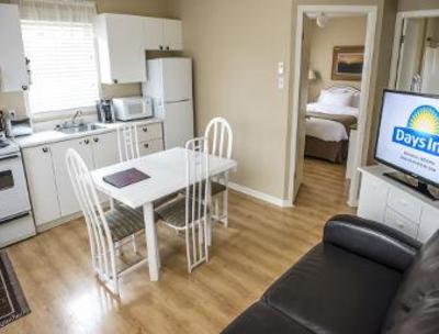 фото отеля Days Inn Riviere du Loup