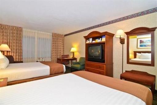 фото отеля BEST WESTERN Gateway Adirondack Inn