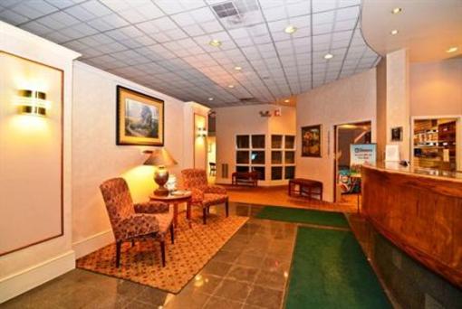 фото отеля BEST WESTERN Gateway Adirondack Inn