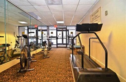 фото отеля BEST WESTERN Gateway Adirondack Inn