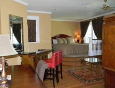 фото отеля Inn at Carnall Hall